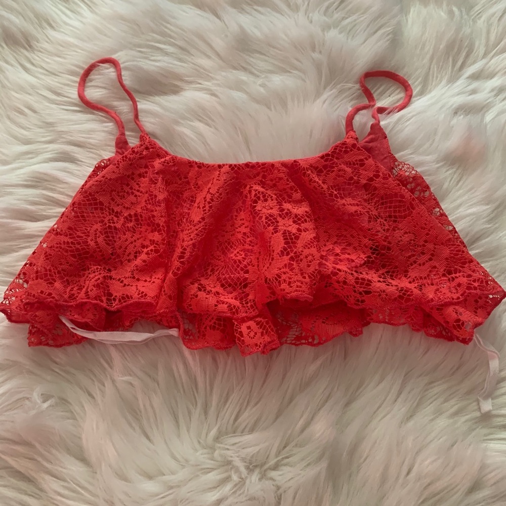 TOBI DANE CROCHET CORAL CROP TOP - Picture 7 of 7